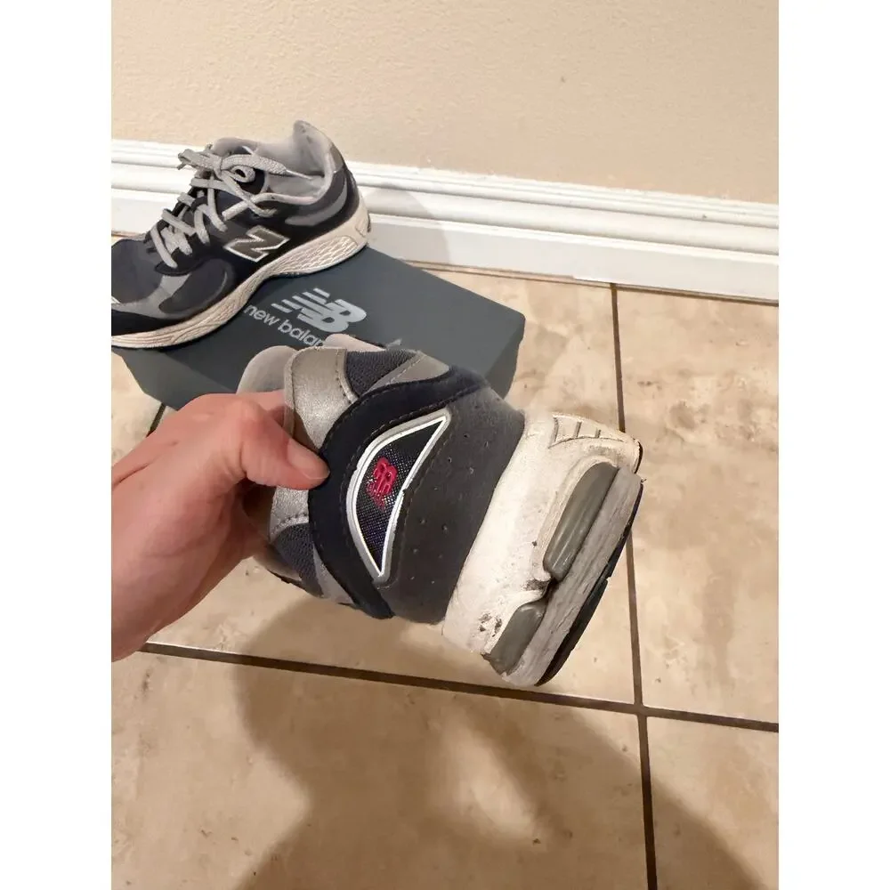 New Balance 2002R Eclipse Silver Sneakers